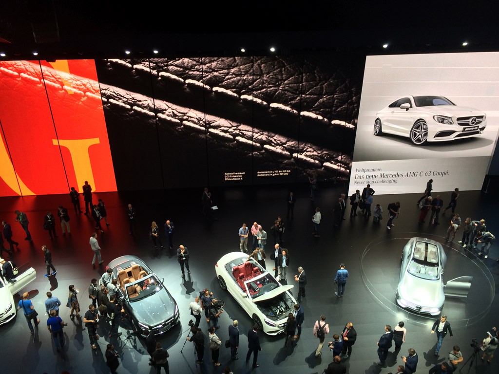Mercedes Messestand auf der IAA 2015