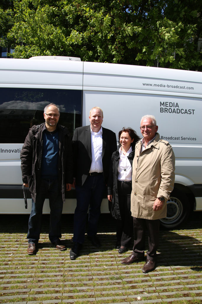 Im Einsatz für Media Broadcast: Holger Crump, Pressesprecher, Klaus Baumhauer, Leiter Sales Support, Antonaela Chastain, Order Management und Gerhard Füßmann, Key Account Management (v.l.n.r.)