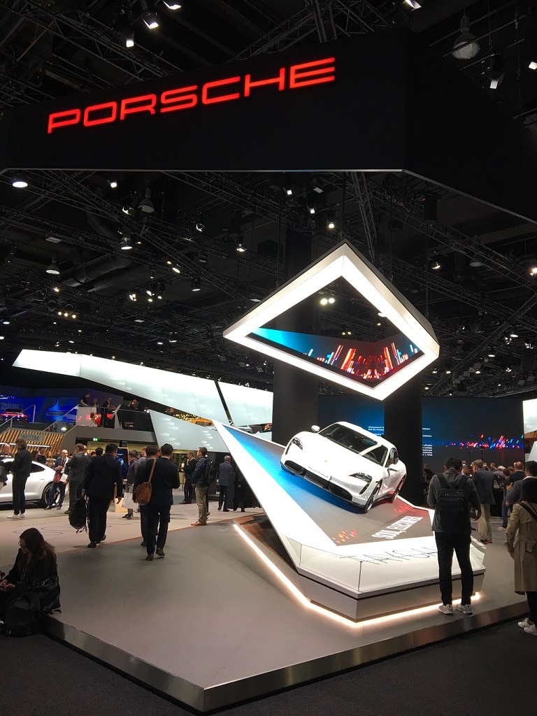 Der neue, vollelektrifizierte Porsche Taycan steht klar im Zentrum des Porsche Auftritts auf der IAA 2019.