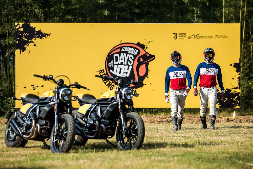 Ducati Scrambler Riding School in Asien