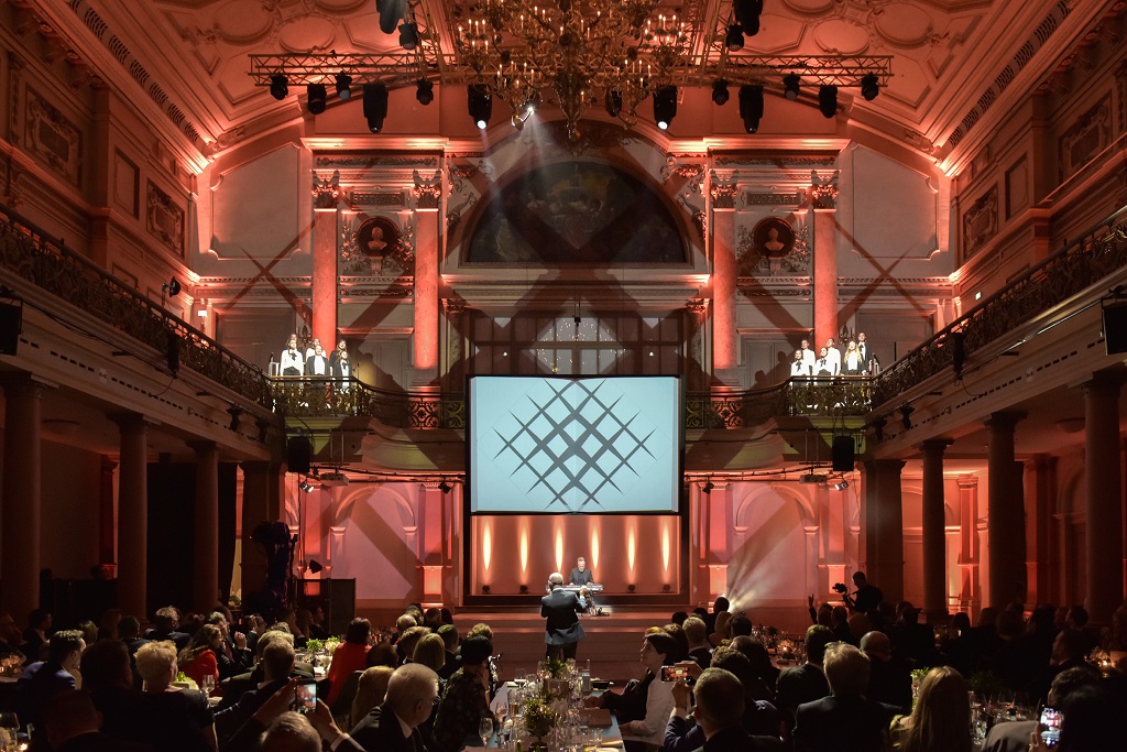 InvestmentAktuell 2019 – Da5 Le6en 2ählt