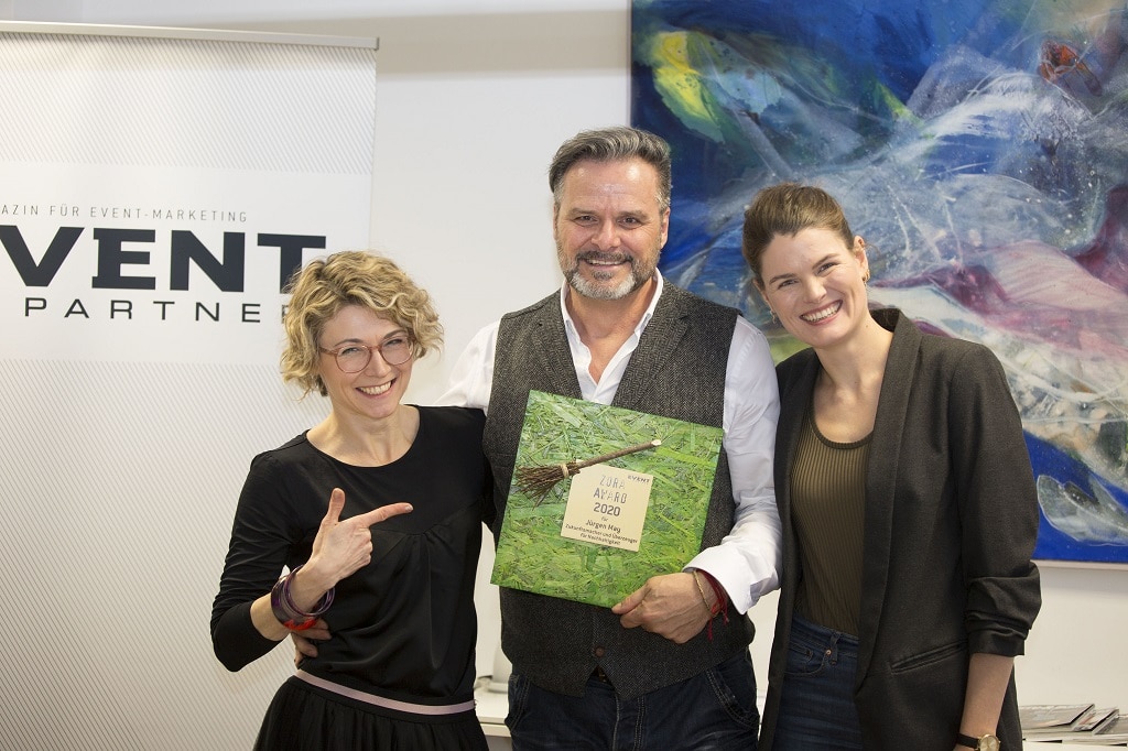 Martina Courth, Jürgen May und Anna Habenicht bei der Übergabe des ZORA AWARD 2020