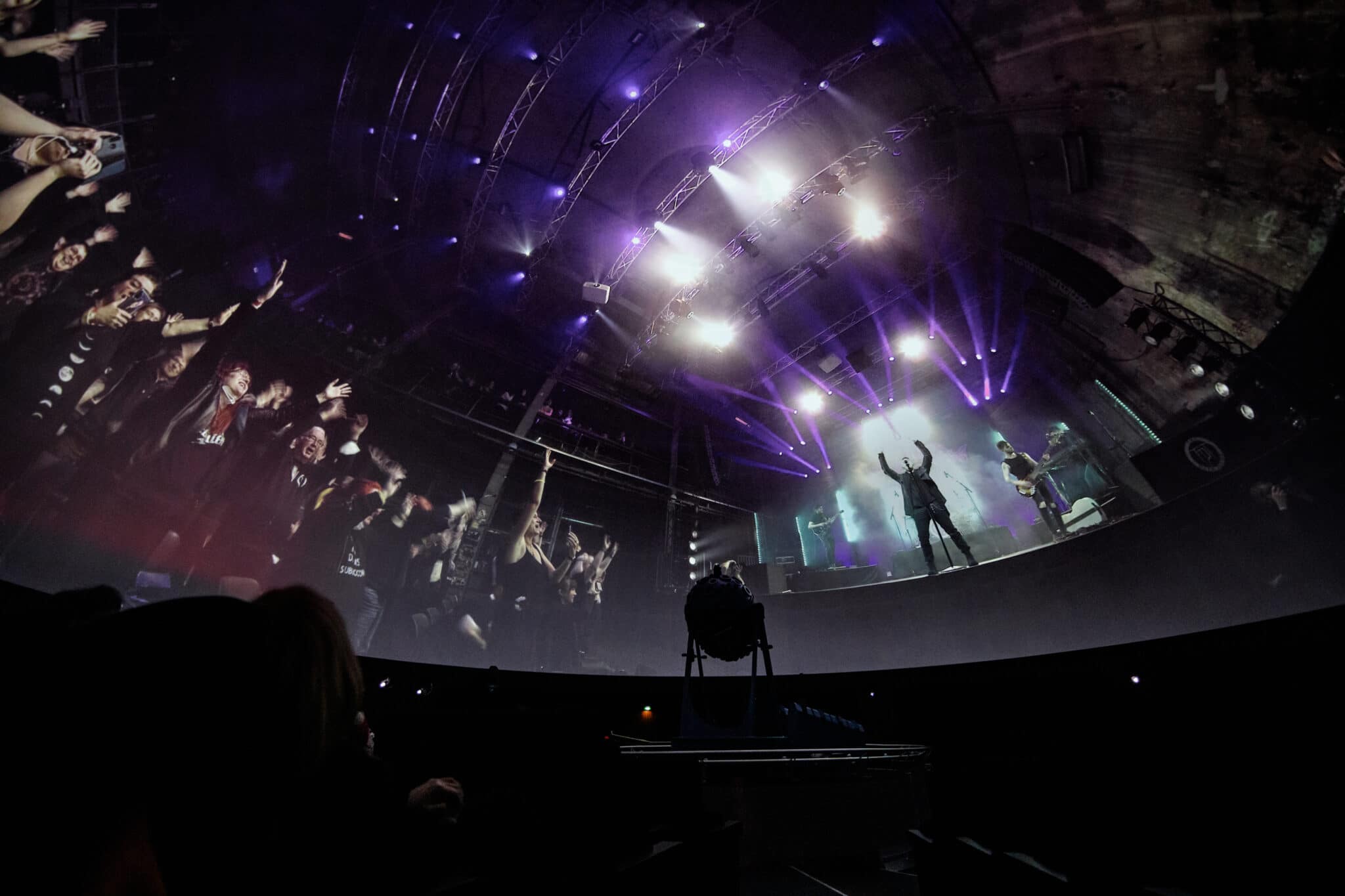 Die Show in 360° für die Zuschauenden im Planetarium Bochum