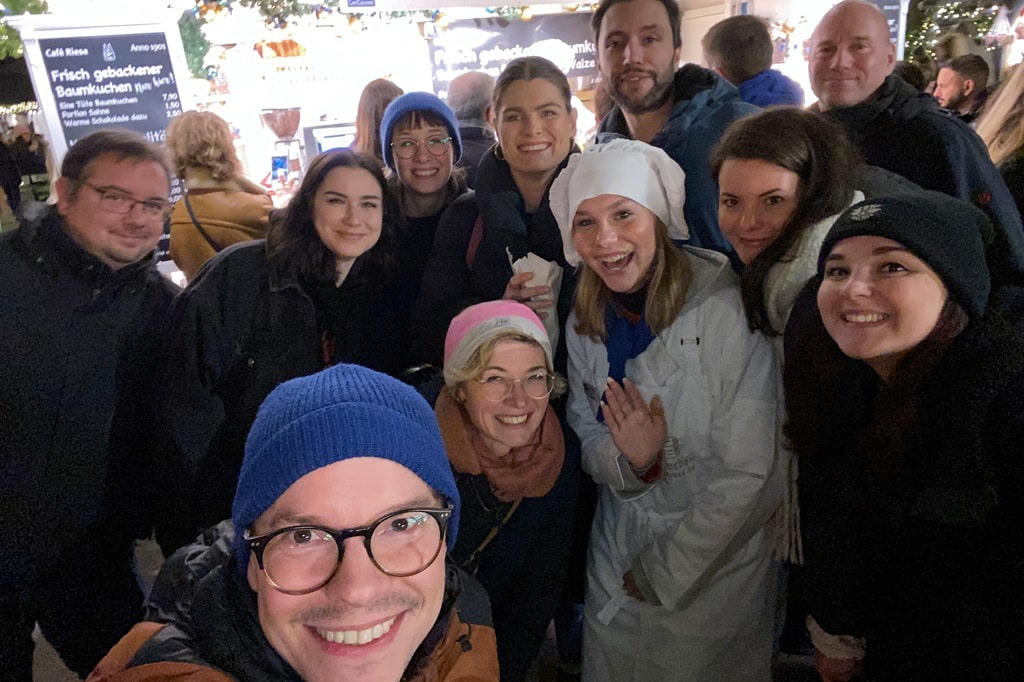 Weihnachtsmarkt_Team LEaT_Ebner Media Group