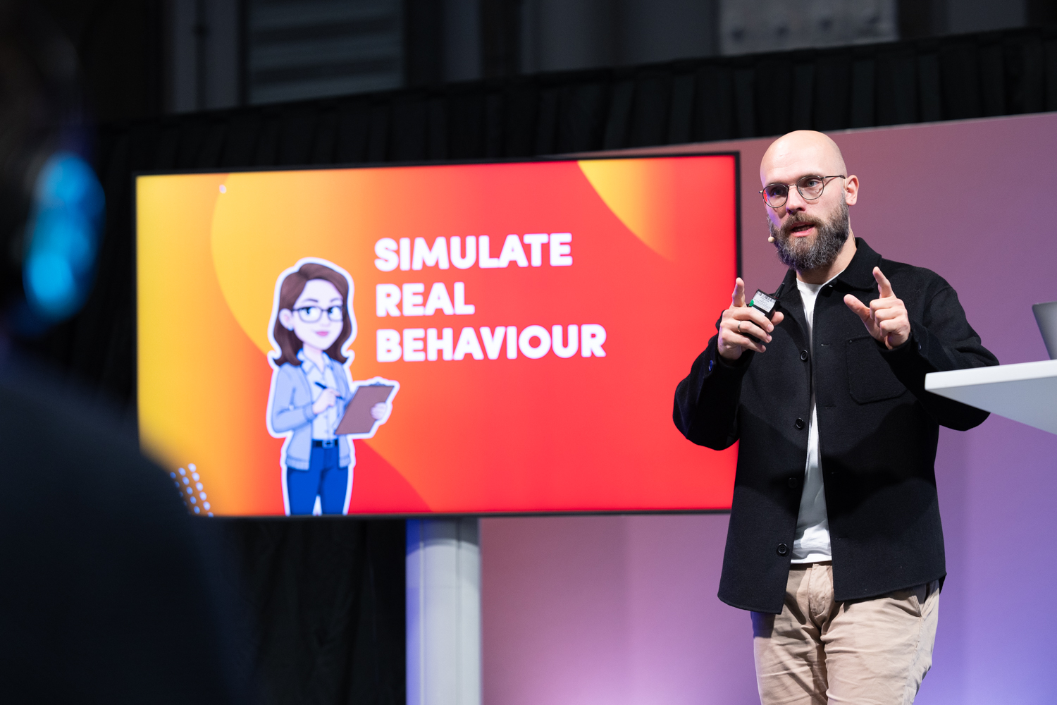 Hannes Schwarm von Mr Wolf Consulting