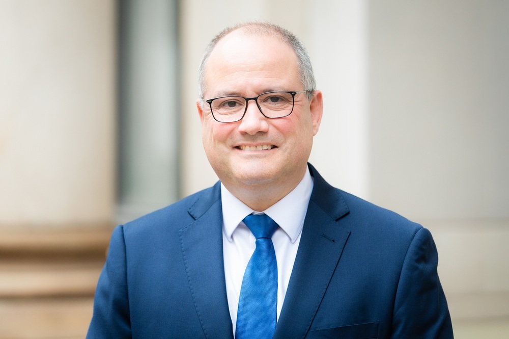 Dr. Christopher Schwieger