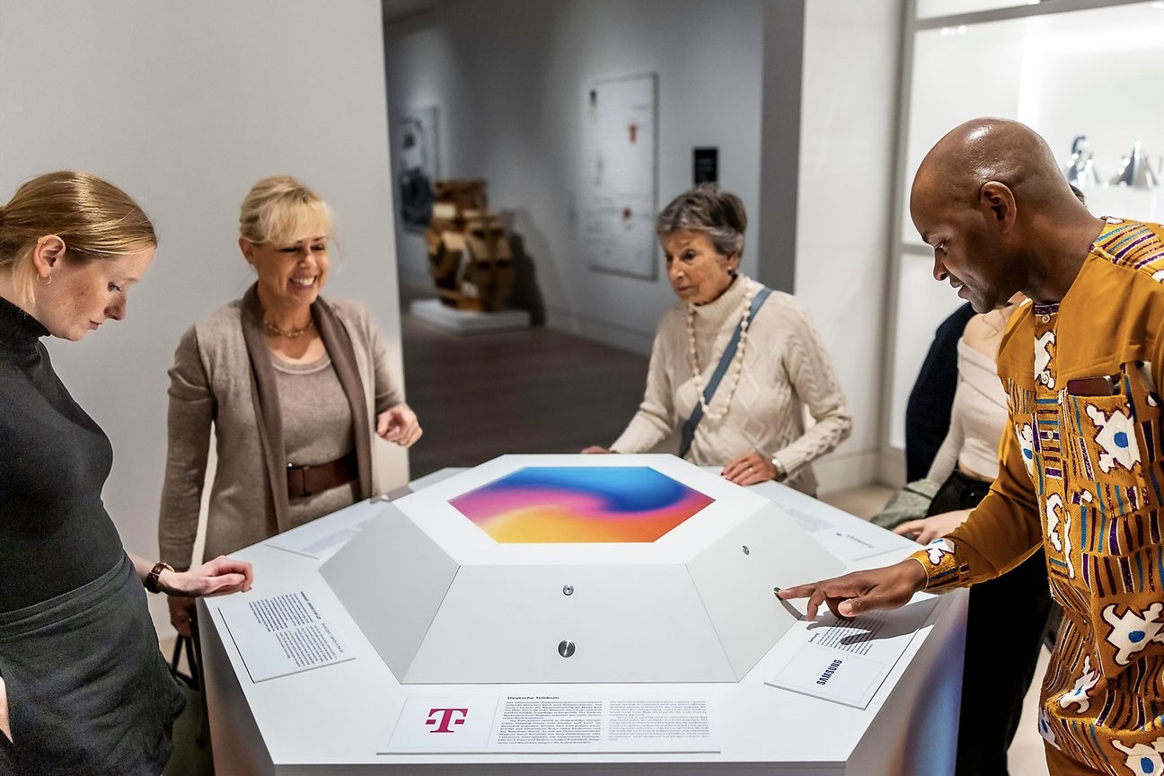 Telekom verbindet Kunst und Markeninszenierung